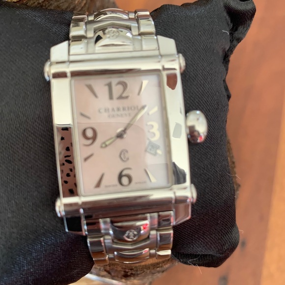 CHARRIOL LADIES WATCH - Picture 2 of 9